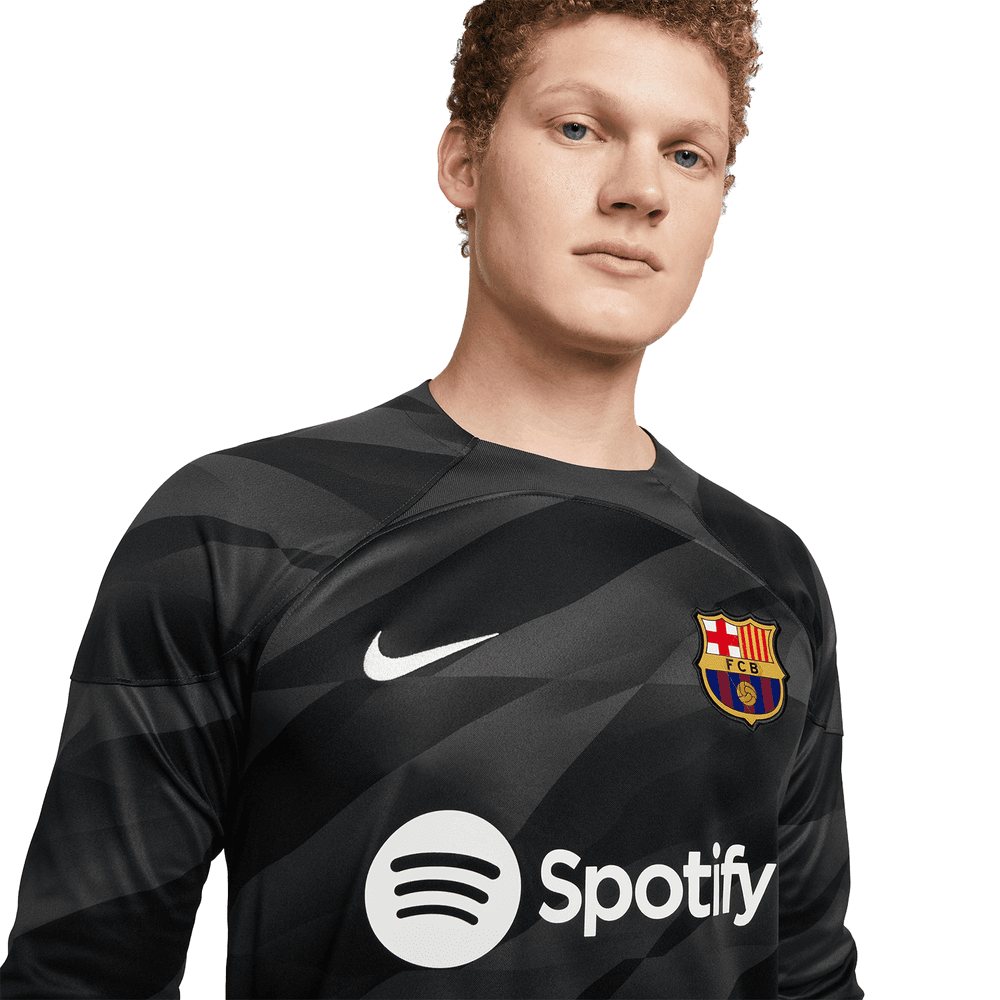 Men's Replica Nike Ter Stegen Barcelona Long Sleeve Goalkeeper Jersey 23/24 - Size M