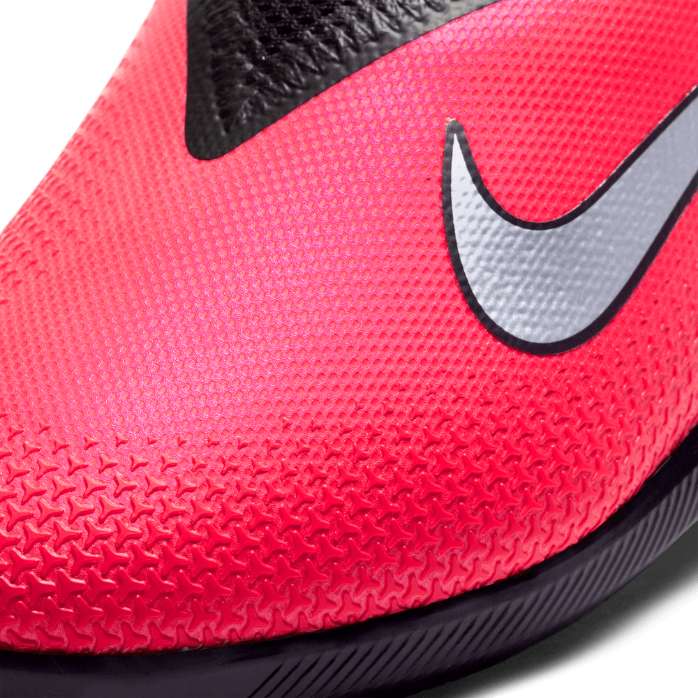 Nike React Phantom Vision 2 Pro | WeGotSoccer