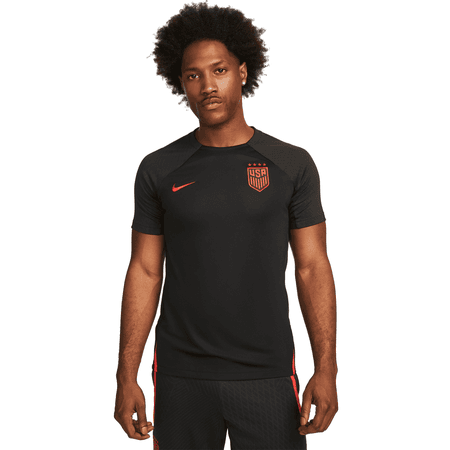 plek Fonetiek samenwerken Nike USA Men's Short Sleeve Strike Top | WeGotSoccer